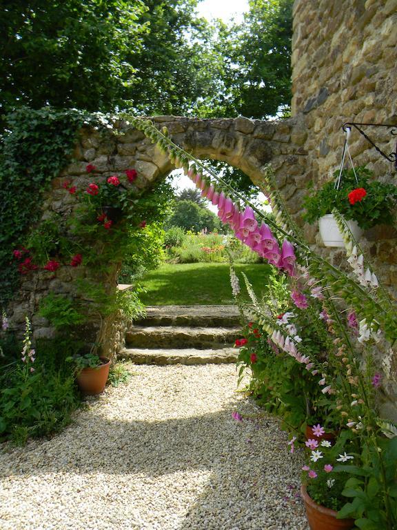 Le Domaine De L'Arche Bed & Breakfast Plouasne Dış mekan fotoğraf